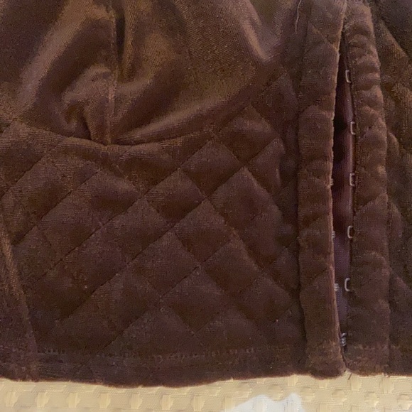 Vintage 90’s Velvet Bra & Panty set. - Picture 7 of 12